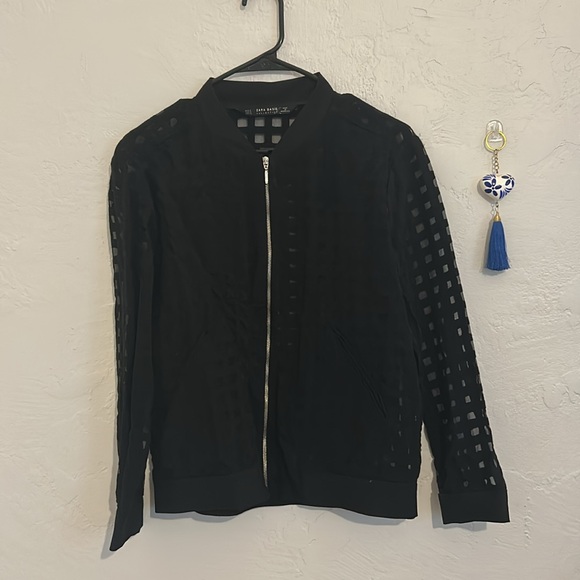 Zara Black Grid Pattern Lightweight Zip Up - Picture 5 of 6